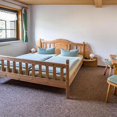 Am Roten Hammer I Gasthof Und Pension Oberwiesenthal Buitenkant foto